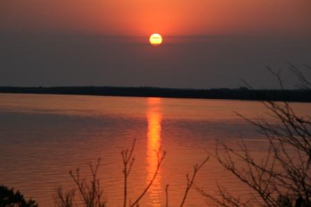Sonnenaufgang ber dem Rio Uruguay